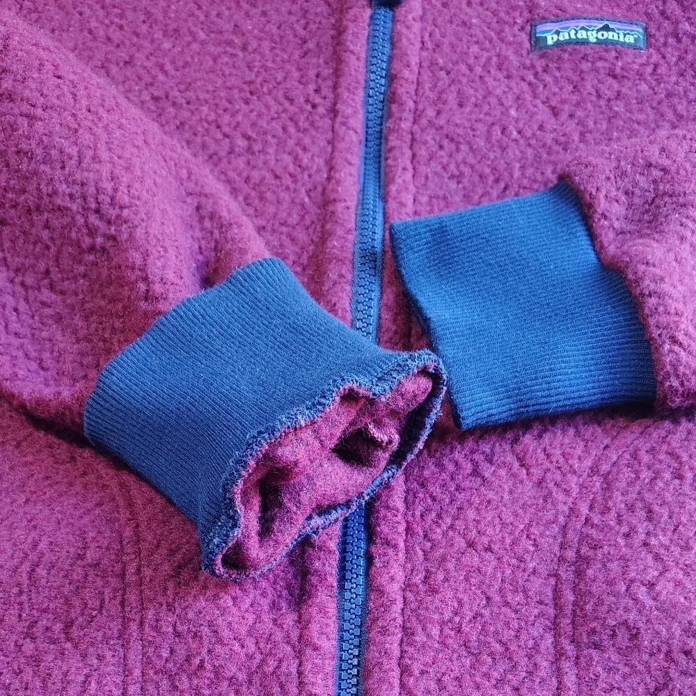 Patagonia women's Woolyester fleece full-zip jacket oxide red, size S. - Picture 5 of 15